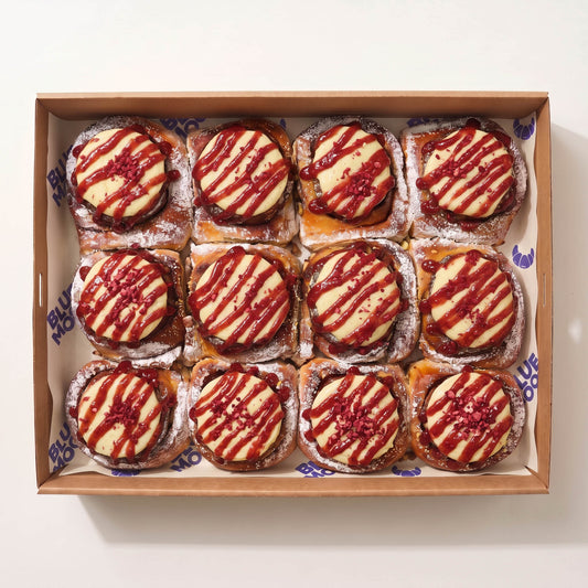 Blue Moon Cinnamon Scroll Box